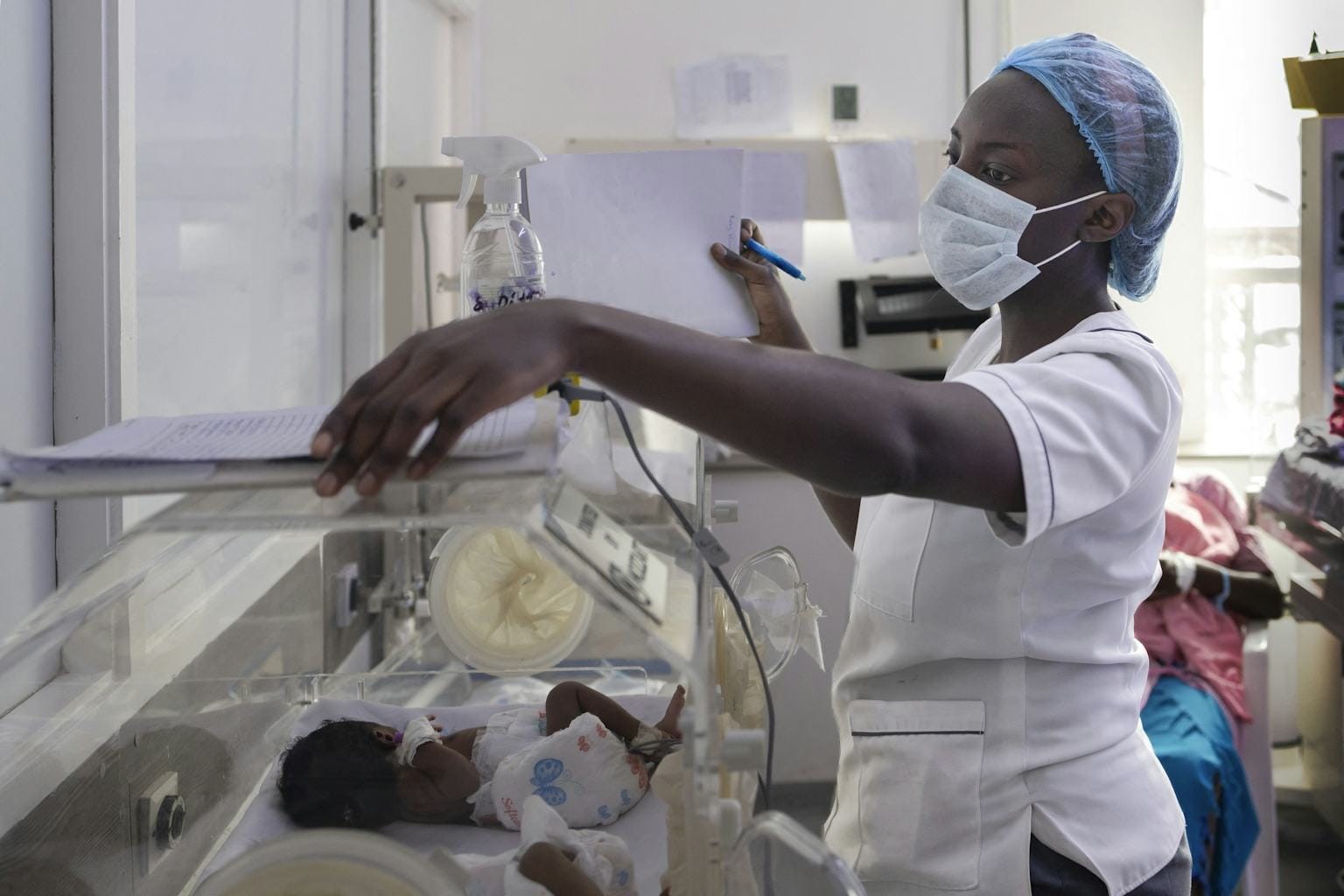 when-giving-life-becomes-a-fight-for-survival-kenyas-maternal-health-crisis6a9679099c6c6.jpg